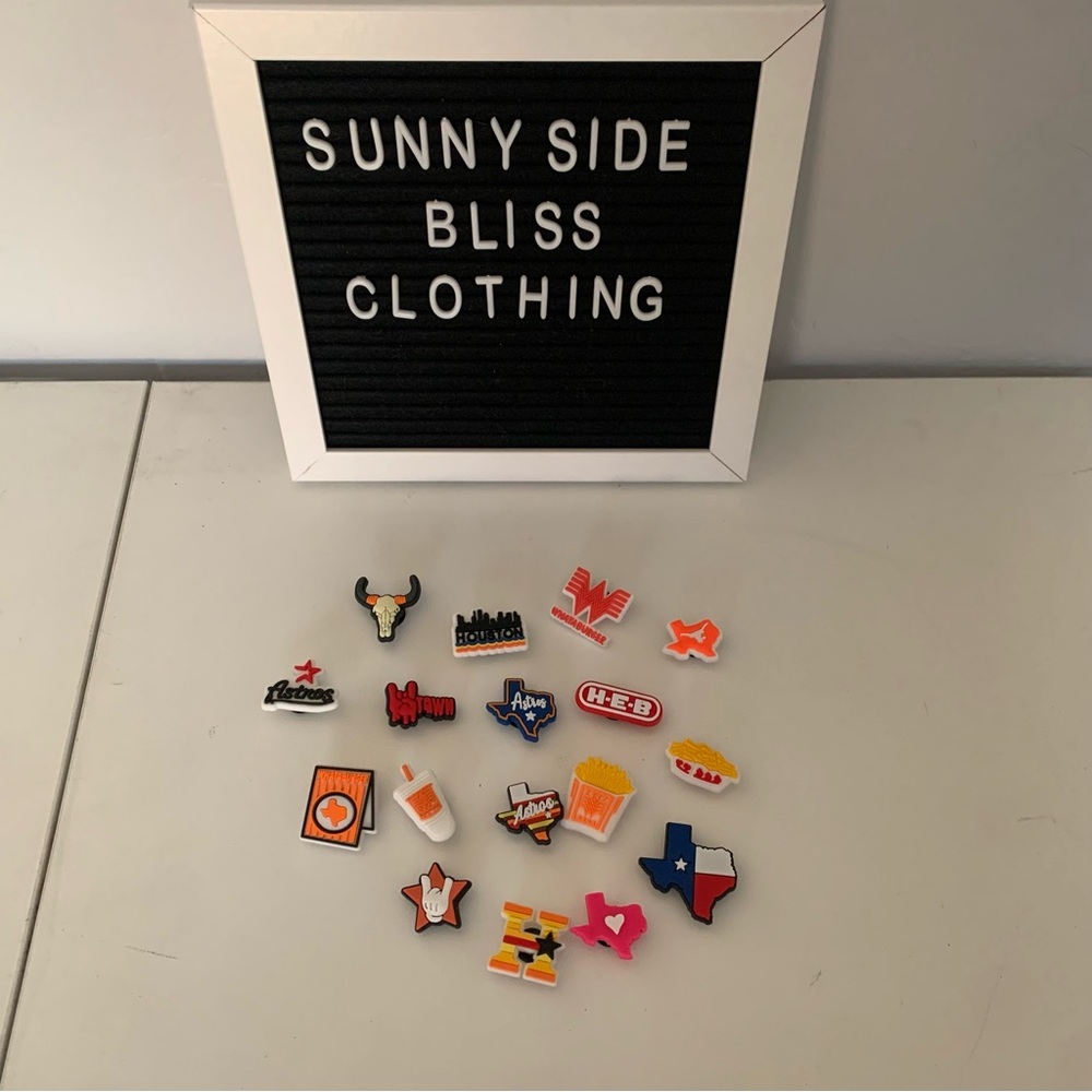Texas Colorful 17 Piece Shoe Charms